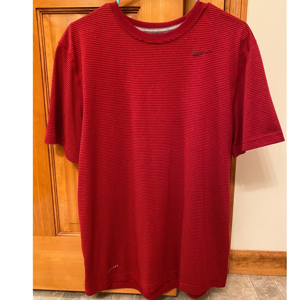 Men’s Nike Dri-Fit T-shirt